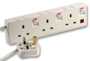 PRO ELEC — EXTENSION LEAD 3 Way Individually Switched 2 Metre Lead