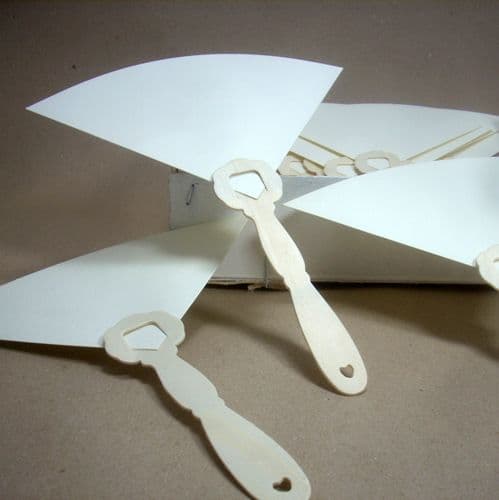 Handmade Paper Fans with wooden Eco-friendly Handle Set of 25 Cream- Χειροποίητες Βεντάλιες με Ξύλινο  Οικολογικό Χερούλι (Σετ των 25 τμχ.) Εκρού