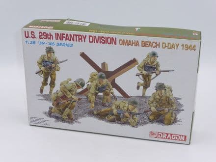 Dragon Plastic 1/35th Kit No 6211 - U.S. 29th Infantry Division Omaha Beach  D-Day 1944 (Kit A)