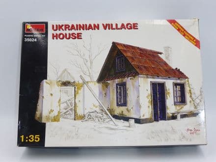 MiniArt 1/35th Plastic Kit No 35024 - Ukrainian Village House
