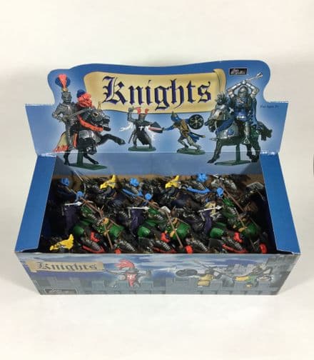 WB17851 William Britains Super Deetail Box of Mounted Knights 18 Pieces