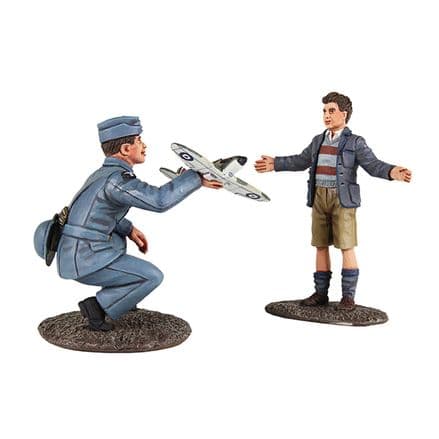 WB25027 RAF Pilot with Model Spitfire and Child - 2 Piece Set