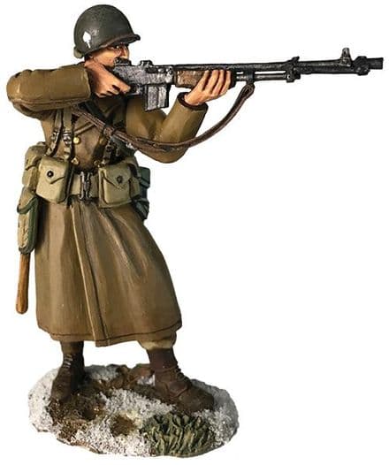 WB25065 US 101st Airborne in Greatcoat Firing BAR Winter 1944-45